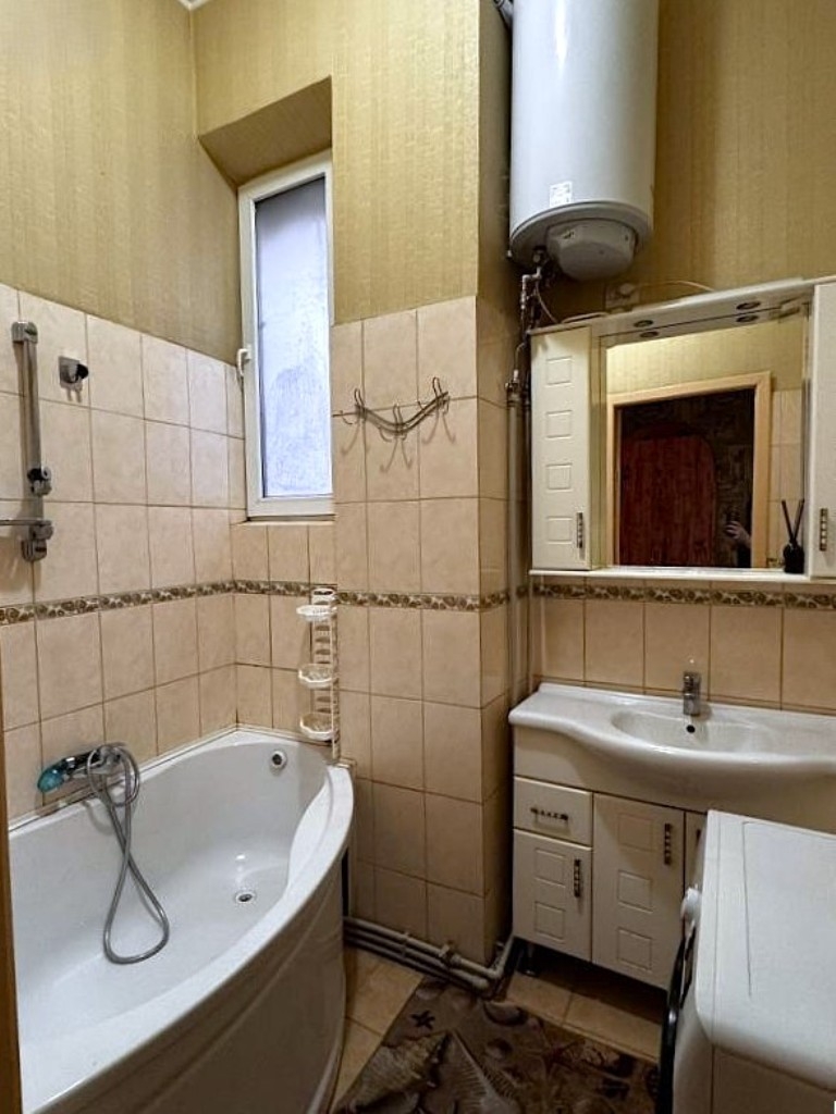 продажа многокомнатной квартиры номер A-173736 в Приморском районе, фото номер 23